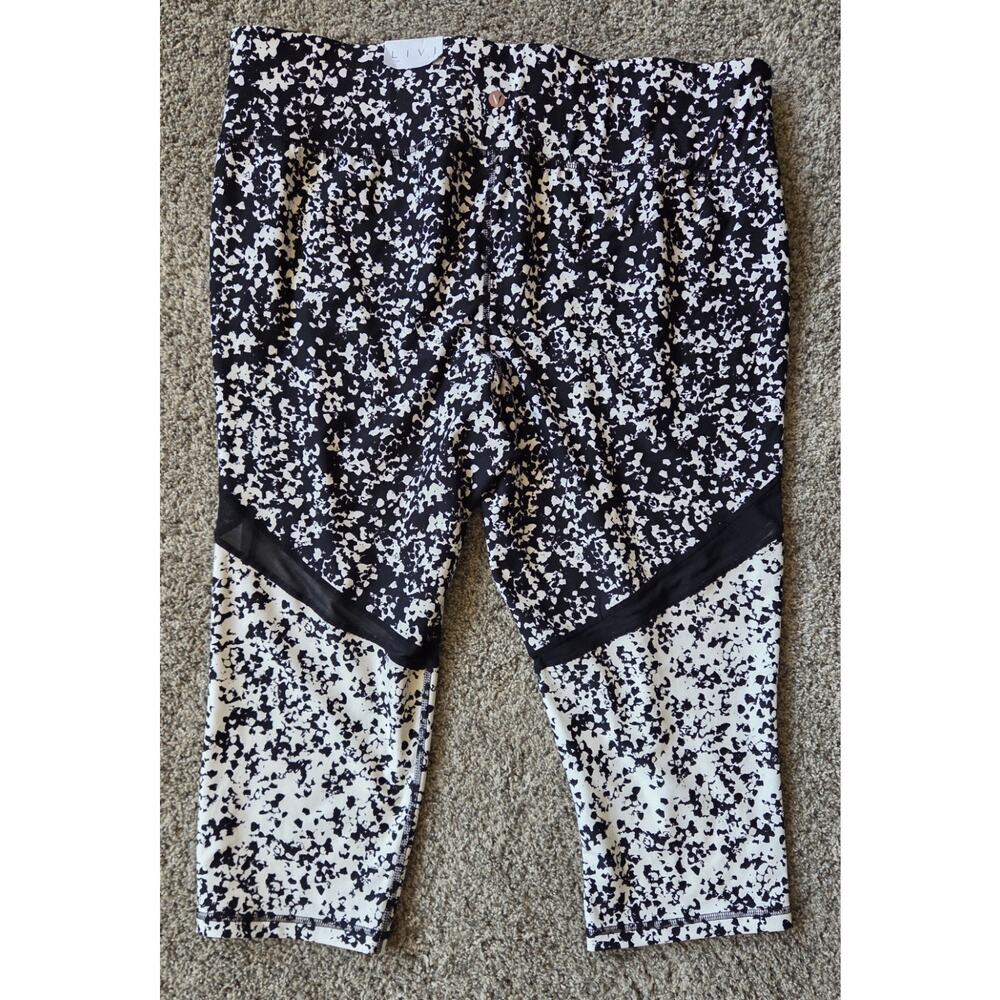 LIVI Active Lane Bryant Capri Leggings Sz 22/24 Black White Abstract Mesh - Picture 2 of 7